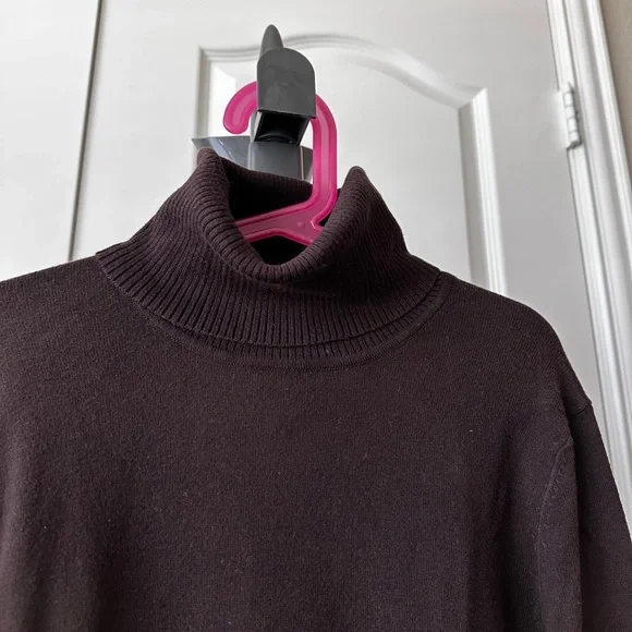 Gap chocolate brown turtleneck sweater - Picture 3 of 7